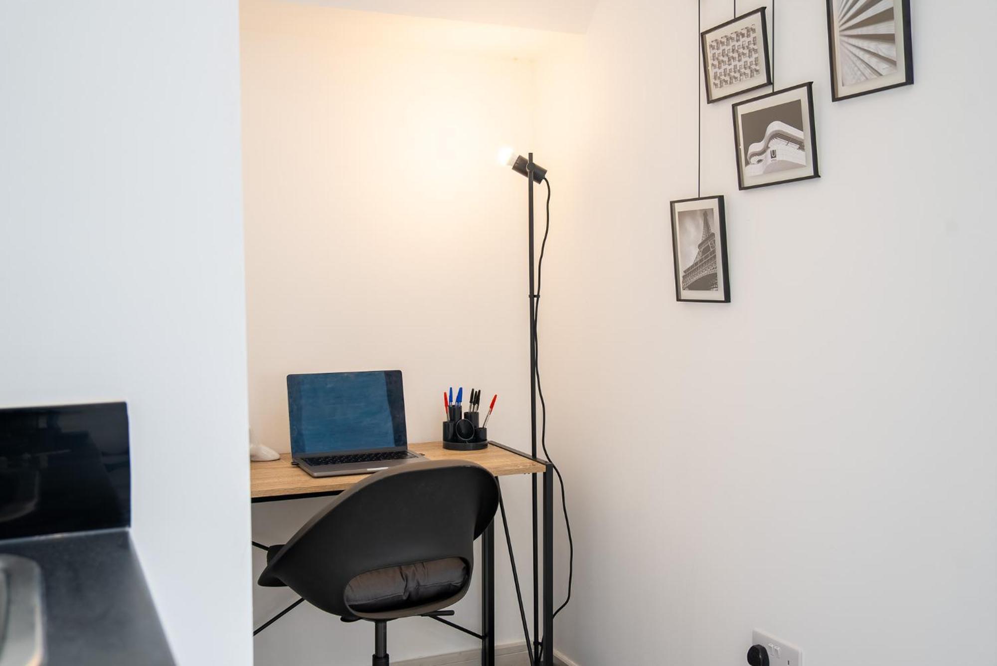 Luxury Studio Apartment In Sutton, London Sutton  Esterno foto